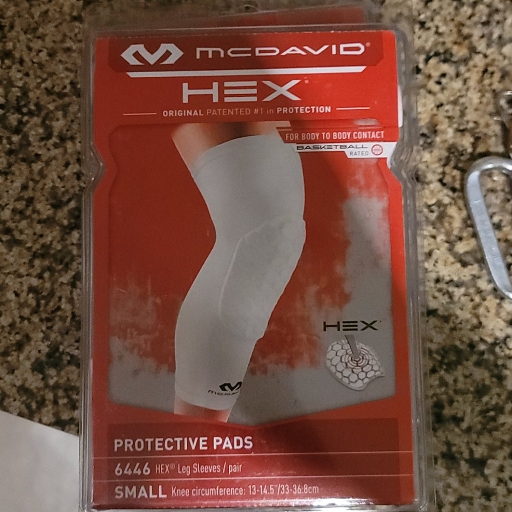 McDavid Protective pads